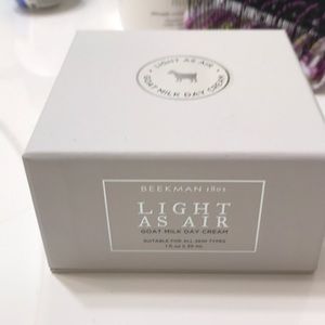 Beekman light as air day cream